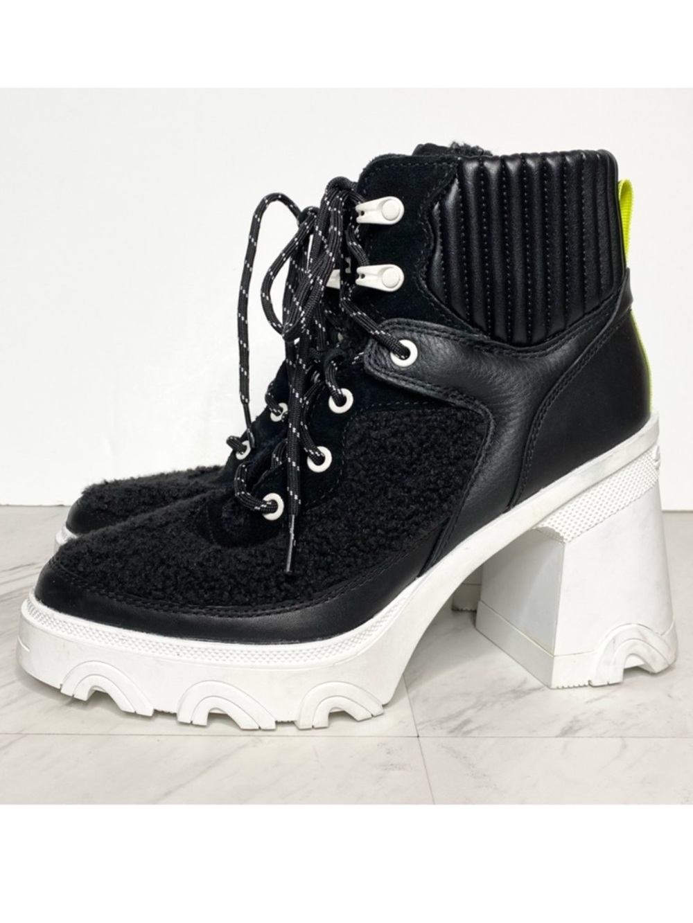 Sorel Brex Cozy Lace Up Heeled Boot 8